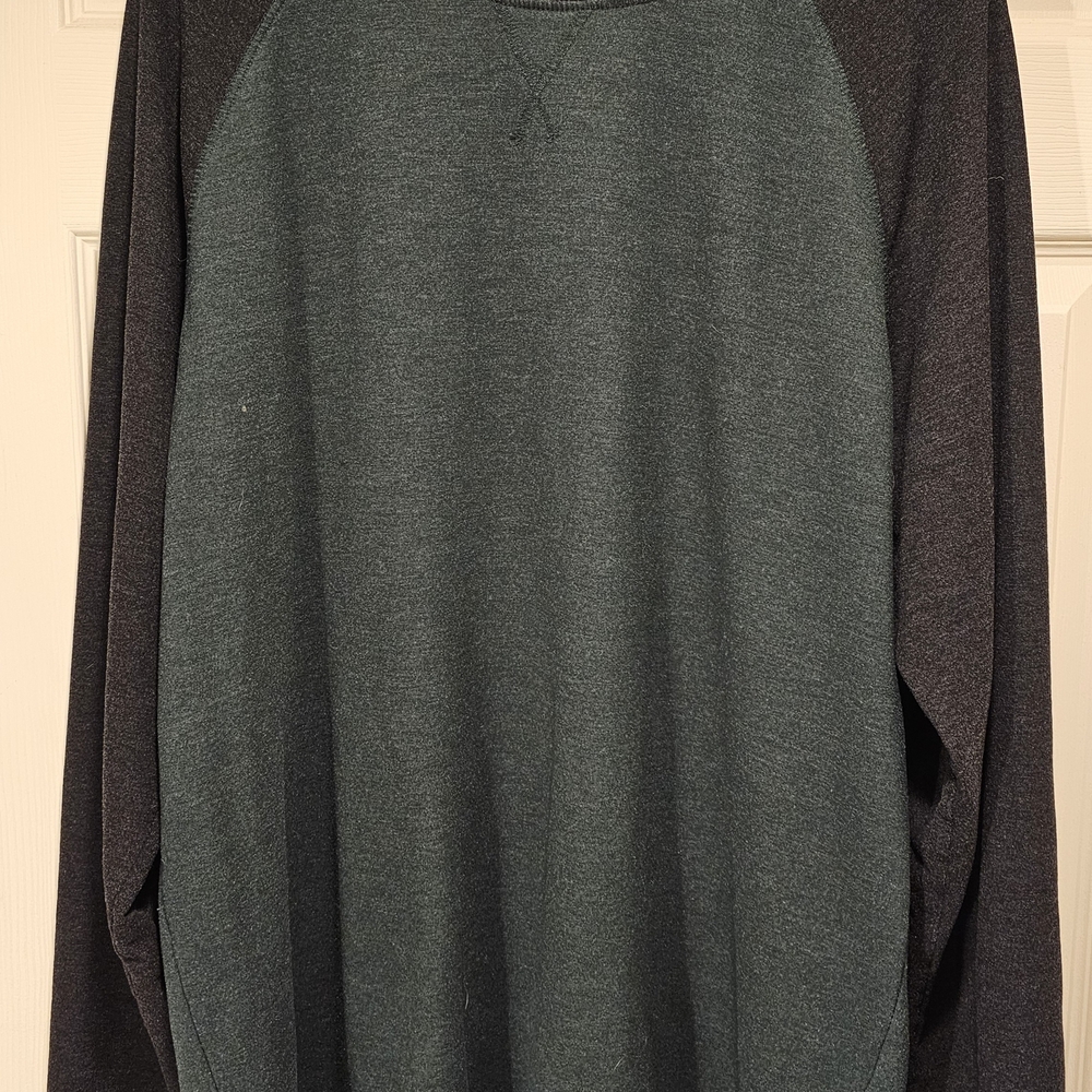 Orvis Classic Collection Green and Charcoal Crew Neck Shirt, XL